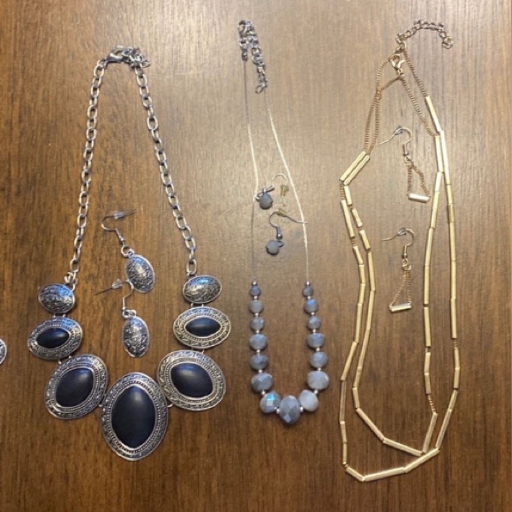 3 Elegant Silver and Gold Women's Jewelry Sets